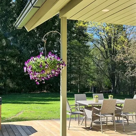 Kalakuninga Puhkemaja Tatil Evi Liimala