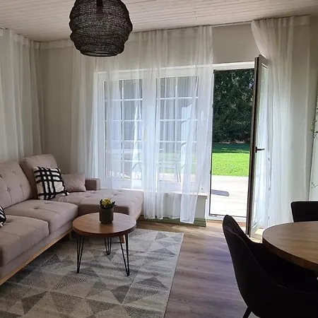 Tatil Evi Kalakuninga Puhkemaja *