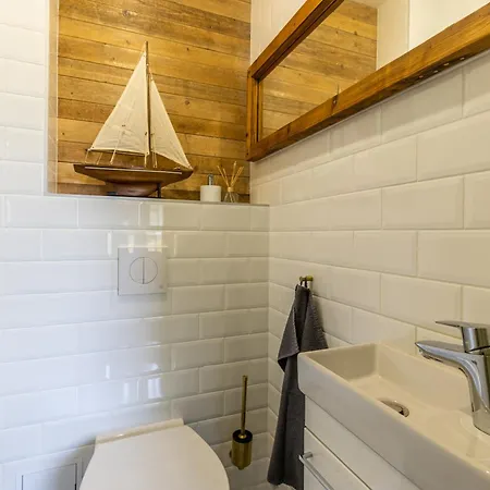 Kalakuninga Puhkemaja *