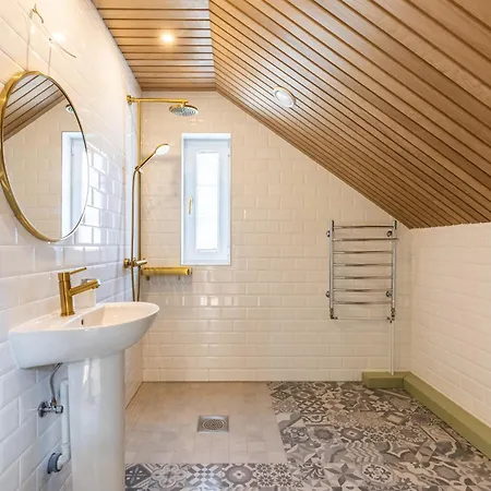 Kalakuninga Puhkemaja Tatil Evi