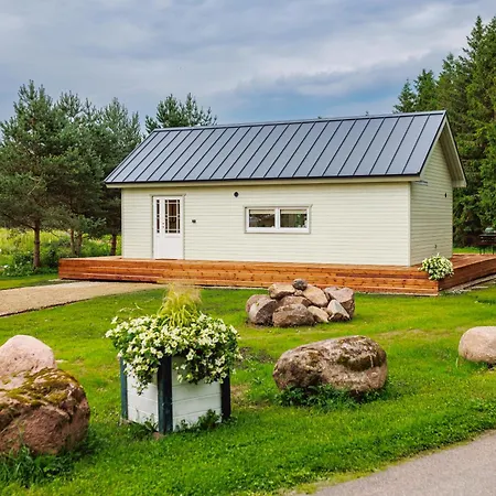 Kalakuninga Puhkemaja Tatil Evi