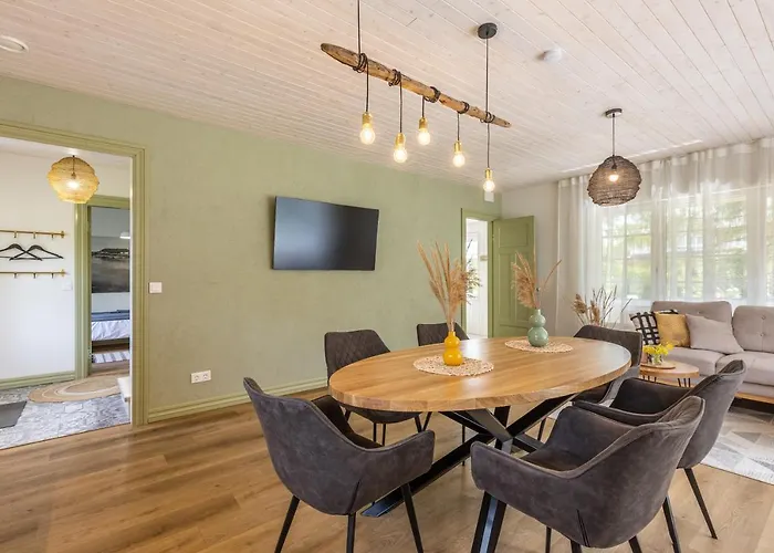 Kalakuninga Puhkemaja * Liimala